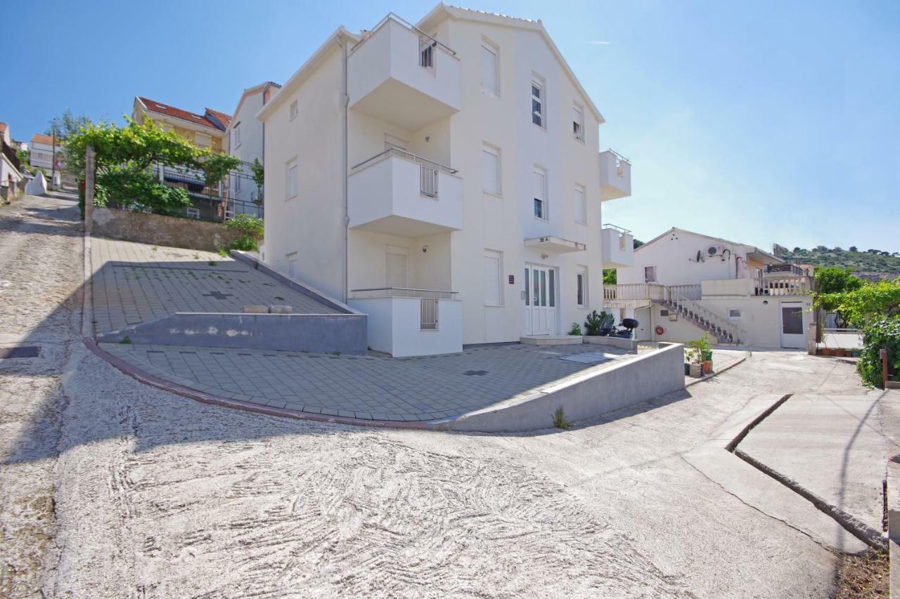 Irma Trogir Apartamento Exterior foto