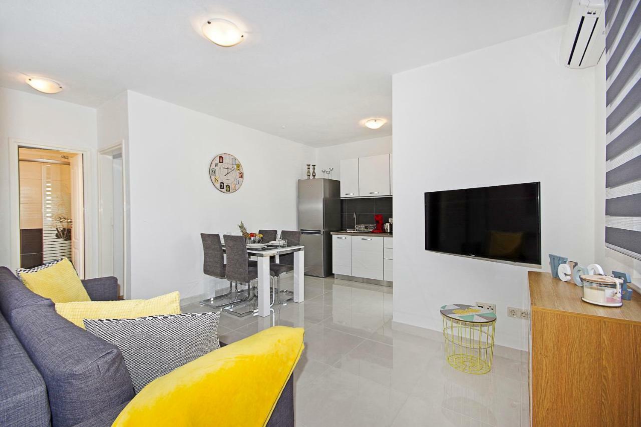 Irma Trogir Apartamento Exterior foto